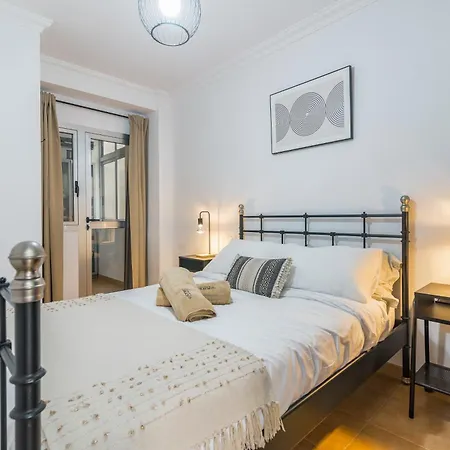 Home2book Sunny Getaway & Pool In Lejlighed *