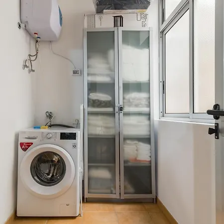 Home2book Sunny Getaway & Pool In Lejlighed *